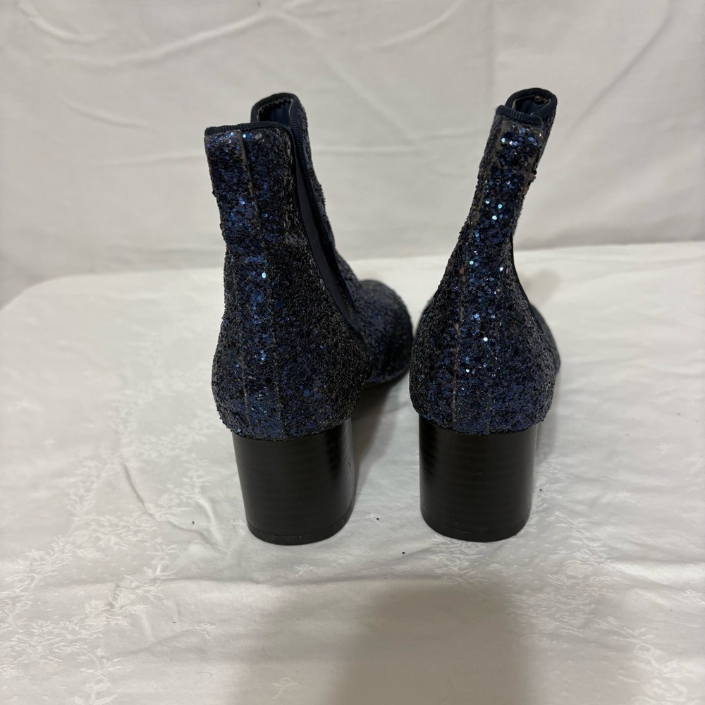 Forever 21 Chelsea Sparkling Blue Ankle Boots size 6 - Picture 4 of 11